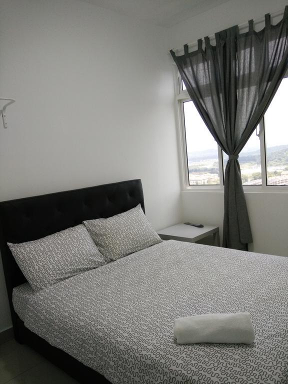 Singgah Putrajaya - 3 Bedrooms With Pool And Kl View 외부 사진