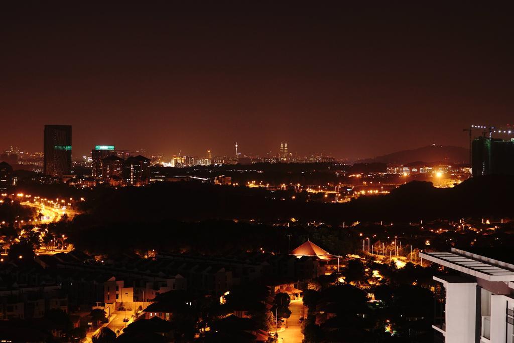 Singgah Putrajaya - 3 Bedrooms With Pool And Kl View 외부 사진