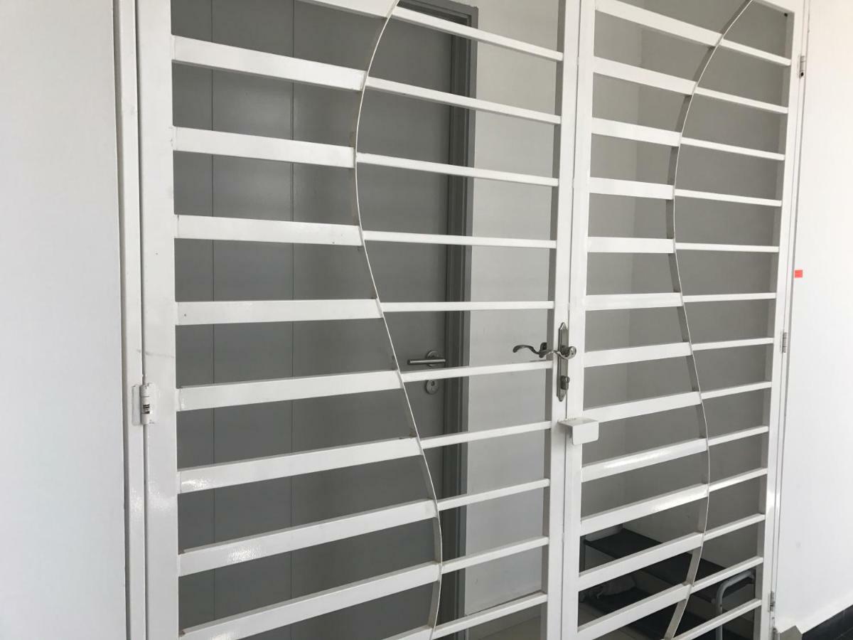 Singgah Putrajaya - 3 Bedrooms With Pool And Kl View 외부 사진